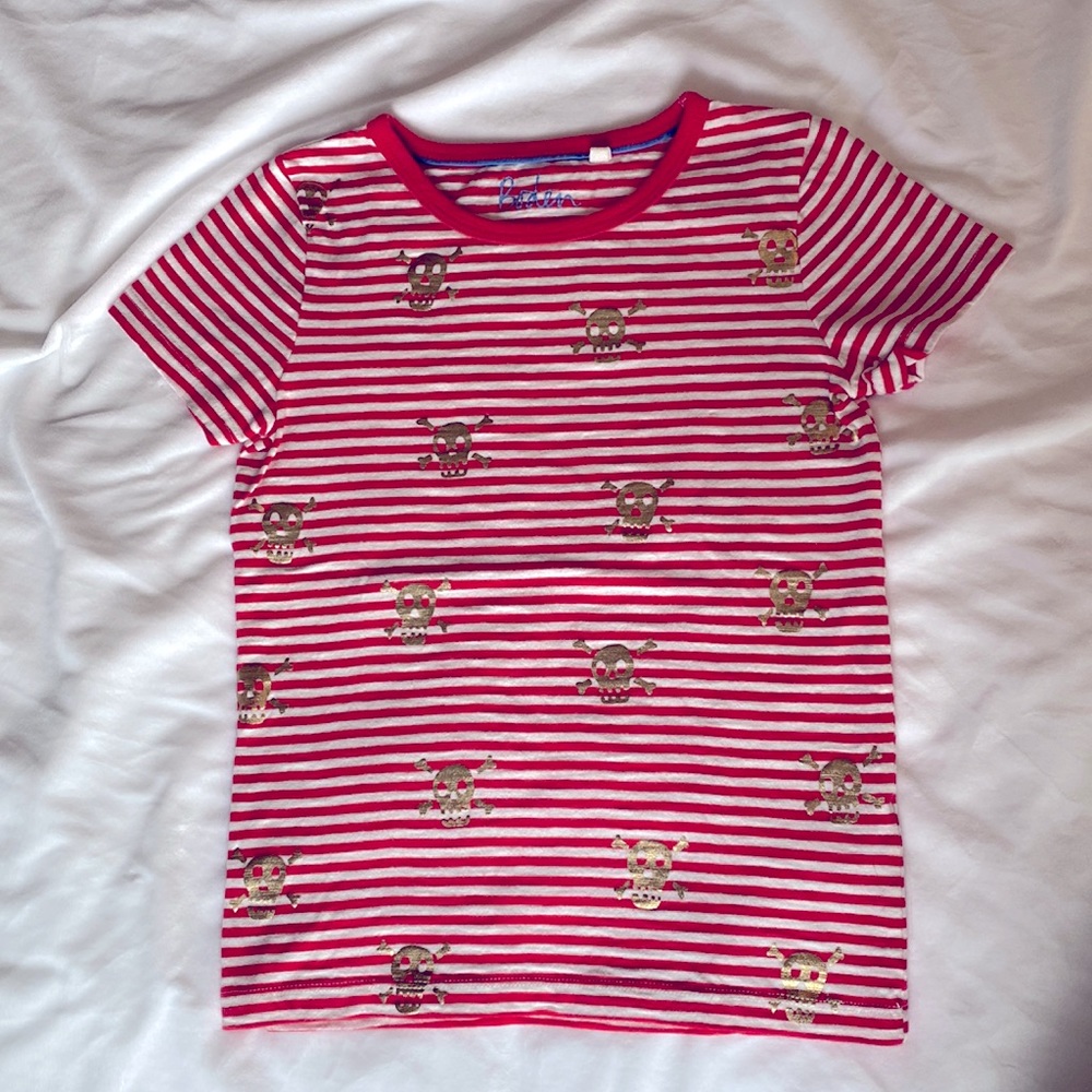 mini boden girls short sleeve pirate shirt size 6-7y